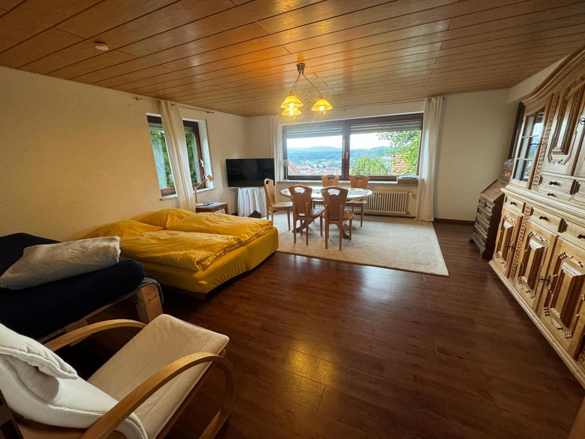 Lichtdurchflutete Ferienwohnung Sankt Johann  Bagian luar foto